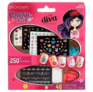 Broadway Nails Little Diva - Create-A-Nail Art Kit